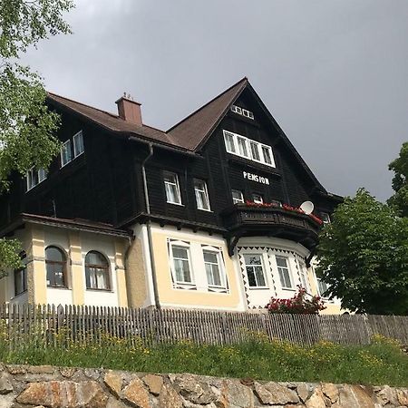 Das Landhaus Puchenstuben Esterno foto